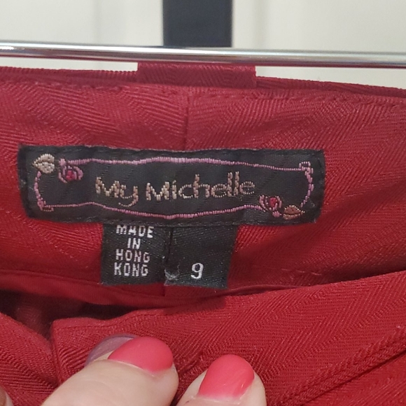 Red pants - Picture 3 of 5